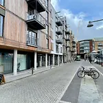 Stunning 2-Bed Apartment In Bristol With Parking